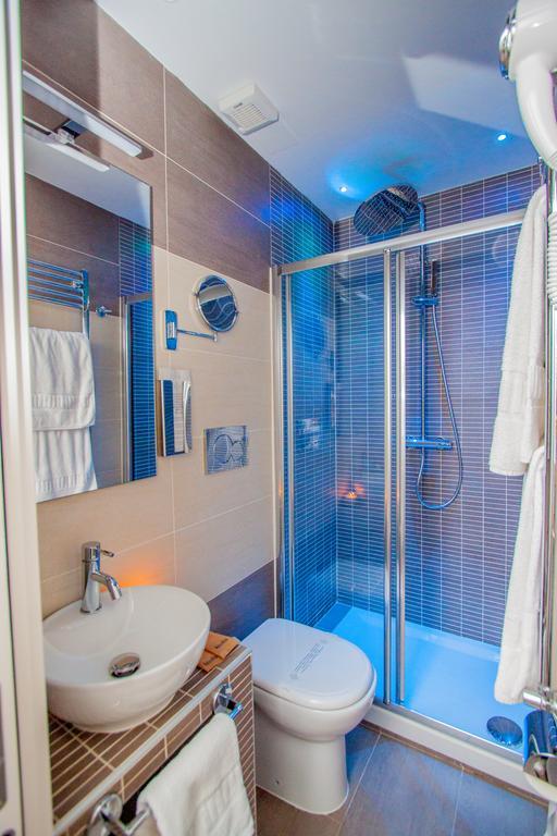 Calisto Luxury Trastevere Róma Szoba fotó